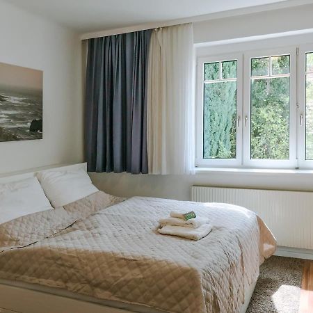 Ferienwohnung In Der Fussgaengerzone Gartenblick - Studio Apartment ไอเซนชตัดท์ ภายนอก รูปภาพ